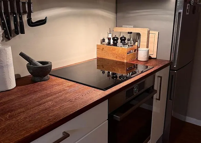 With 2 Bedrooms And High Standard 아파트 *