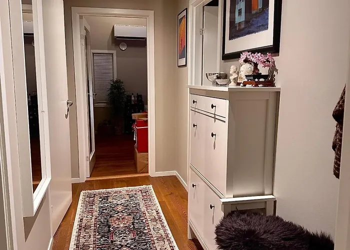 With 2 Bedrooms And High Standard 아파트 *